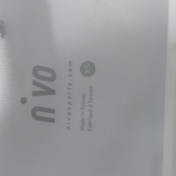 Brand New Nivo Sports Women's Tanktop - Picture 4 of 5